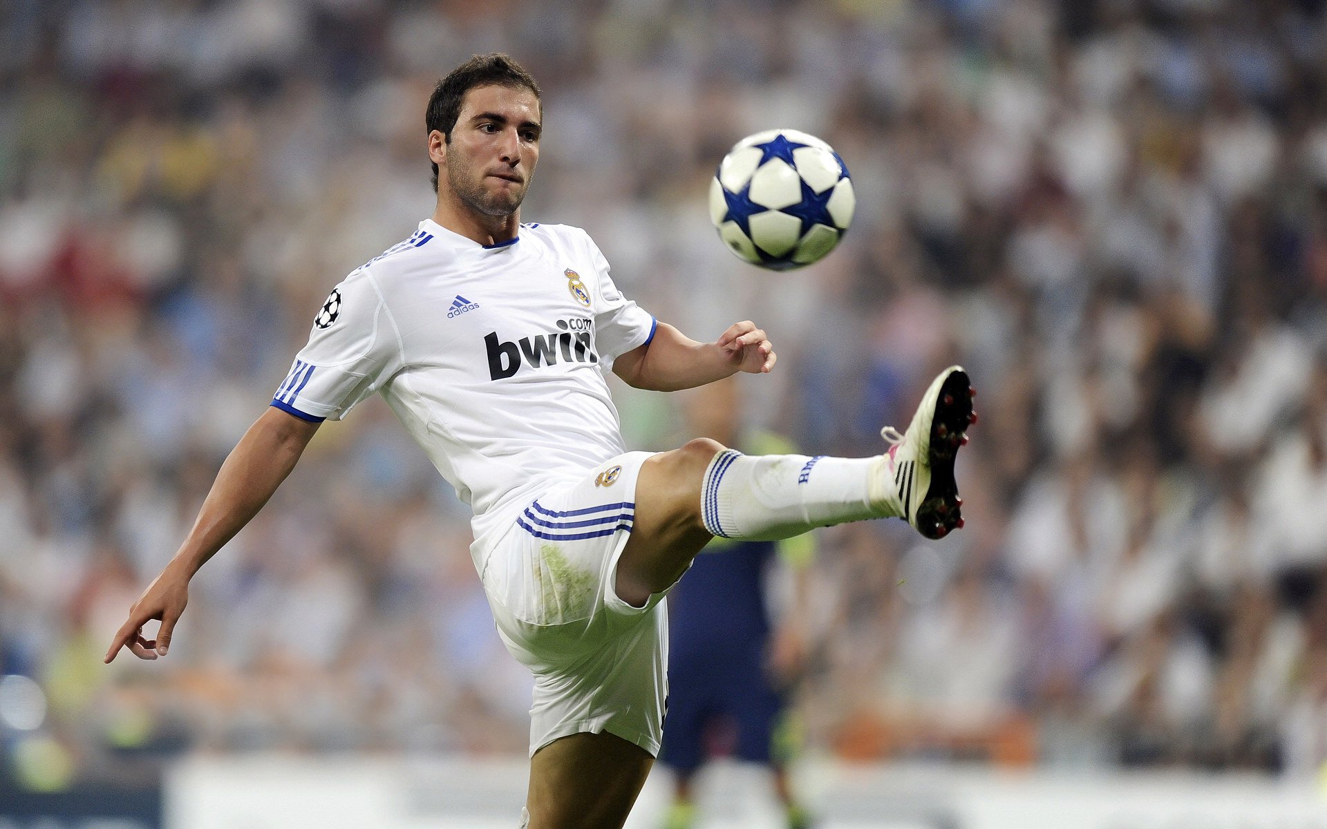 kaiyun-《技术革新：AI助阵推动电竞比赛提升体验》，技术革新项目及获奖情况